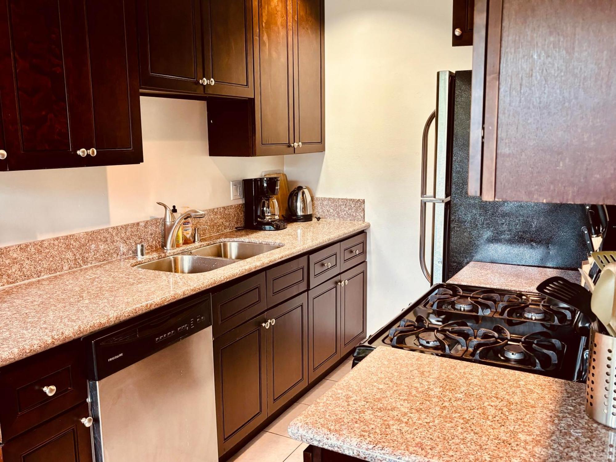 Centrally Located 2 Bed Ucla Apartment Лос-Анджелес Екстер'єр фото
